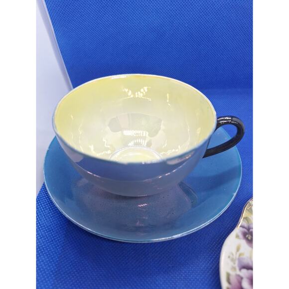 Lot Of Two Different Teacup and Saucer Sets- Estate Find - Picture 4 of 10